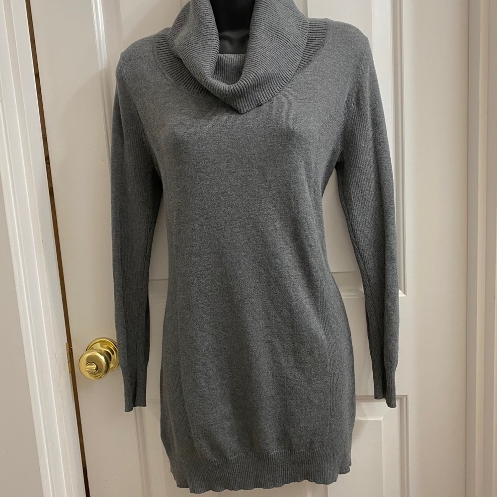 Grey knit turtleneck